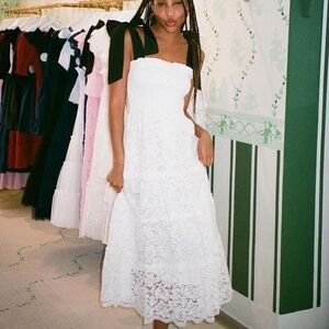 Hill House White Lace Dress Bridal Size S Collector’s Edition 2023